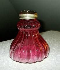 ANT/VTG 15-RIBBED PANEL LARGE CRANBERRY GLASS MUFFINEER-SHAKER | eBay