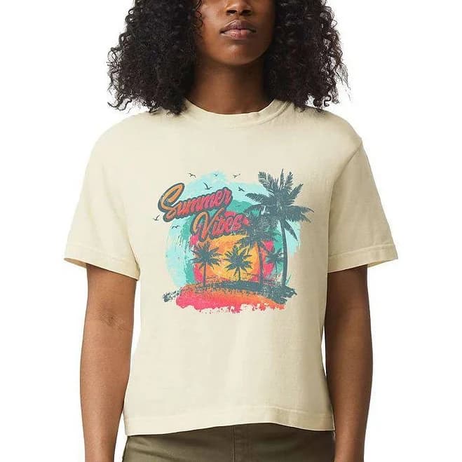 Summer Vibes Women's Vintage Relaxed Fit Cropped Tee