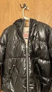 Black Shiny Levi's Puffer Jacket With white Fuzzy Lining