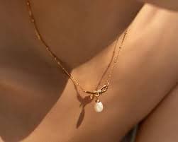 Vintage Gold Knot Pearl Necklace - Alarita