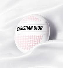 Limited-edition Dior Balm: revitalises, hydrates, nourishes | DIOR UK