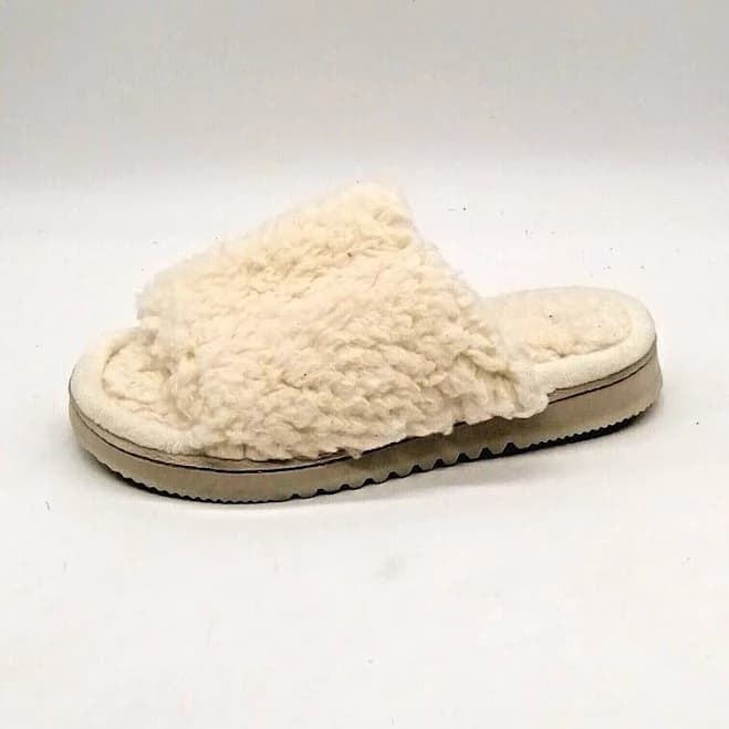 Womens Slide Slipper White Faux Fur Cushioned Flat Heel Open Toe &