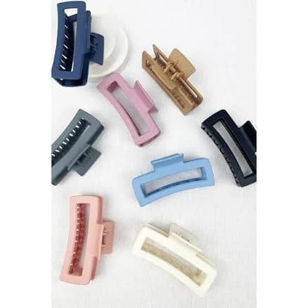 Love and Repeat Matte Rectangle Hair Claw