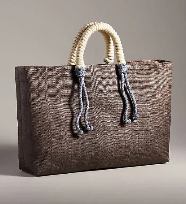 Medium Viento Woven Straw Tote by Aranaz in Brown at Anthropologie