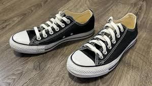 Amazon.com | Converse Unisex Adult Chuck Taylor All Star Low Top, Black, 6 Womens/4 Mens | Fashion Sneakers