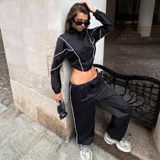 Amazon.com: Womens 2 Piece Tracksuit Set Long Sleeve Zip Up Cropped Sweatshirt Jacket High Wasit Wide Leg Pants Jogger Sweatsuit : Clothing, Shoes & Jewelry