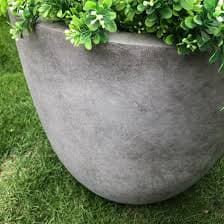 KANTE 18-in W Large Gray Concrete Contemporary/Modern Indoor/Outdoor Planter With Drainage Holes RC0050C-C80021 at Lowes.com