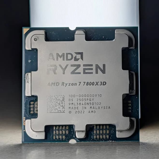 AMD Ryzen 7 7800X3D