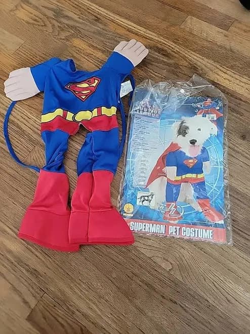 Rubie's Deluxe Superman Pet Costume