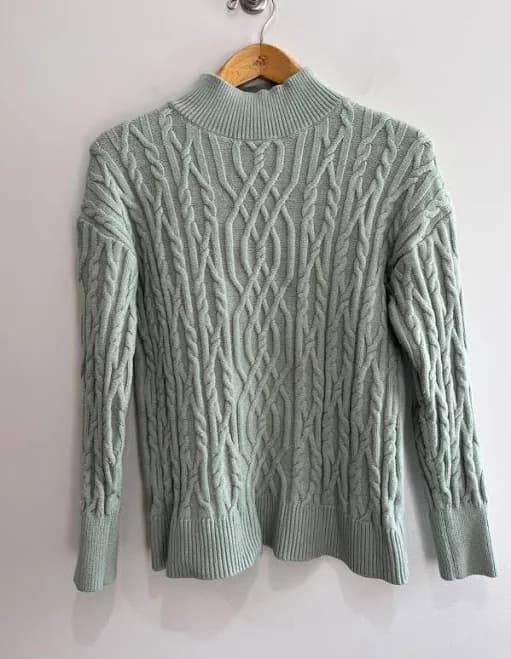 Tahari Mock Neck Sweater Womens L Sage Green Cable Knit Fisherman Core