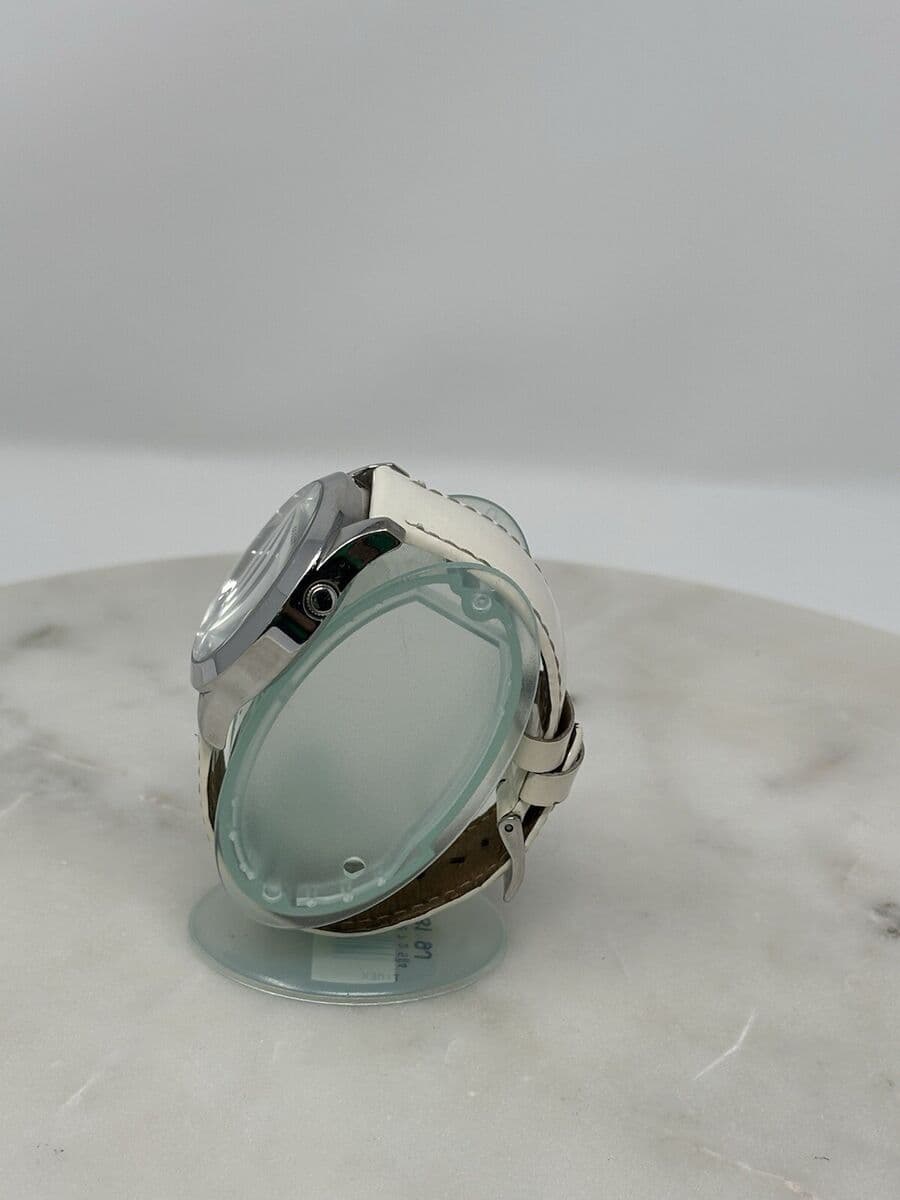 GUESS White Patent Leather Heart Crystal Ladies Watch U0113L6 | eBay