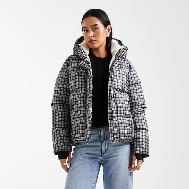 Hollister High Neck Gingham Puffer Jacket