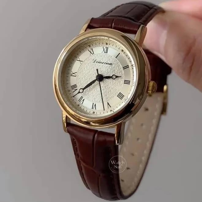 Women's Leather Roman Number Dial Watch