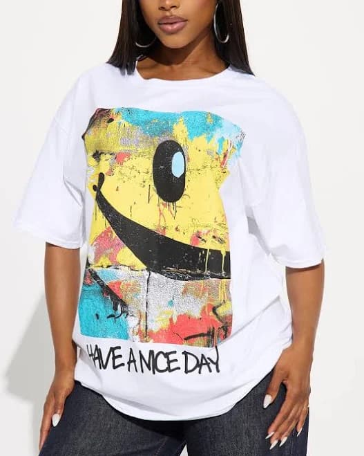 Fashion Nova Oversized Graphic T-Shirt