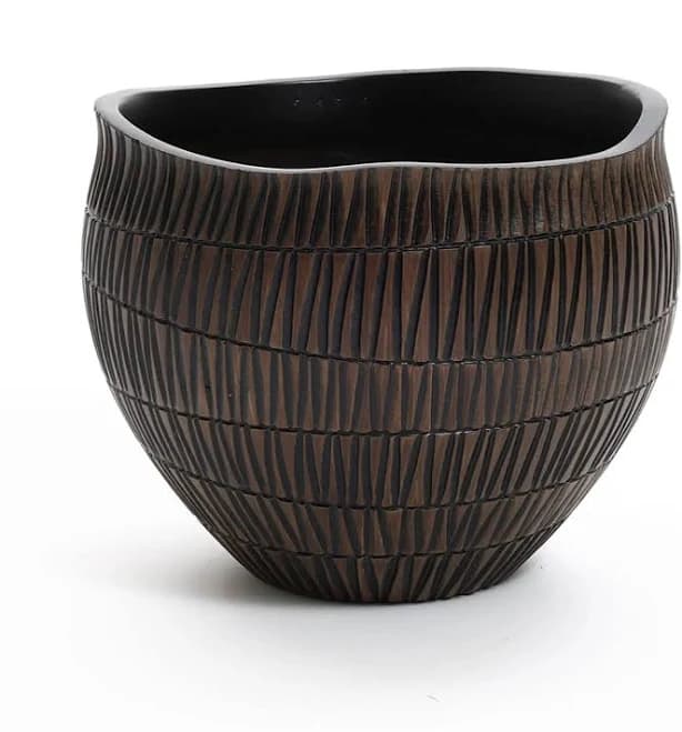 LuxenHome Brown with Black V-Pattern Polyresin Round Planter
