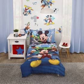 Disney Mickey Mouse Fun with Friends Toddler Bedding Set