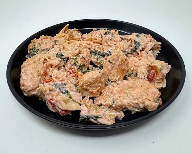 Tuscan Chicken & Pasta