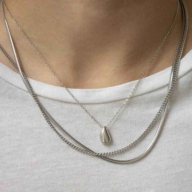 Teardrop Silver Necklace
