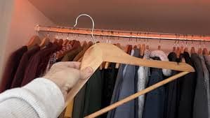 Amazon.com: Edergoo Wooden Hangers 20 Pack, Durable and Slim Hangers Wood with Pants Bar, Smooth Finish Wooden Suit Hanger for Closet, Walnut : Home & Kitchen