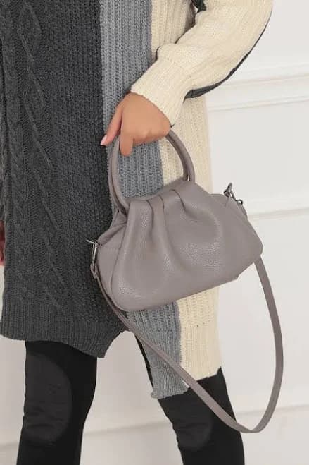 Elegant Leather Top Handle Bag
