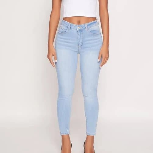 Women's Wax Frayed Skinny Jeans