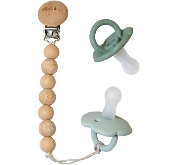 Pacifier Set with Clip