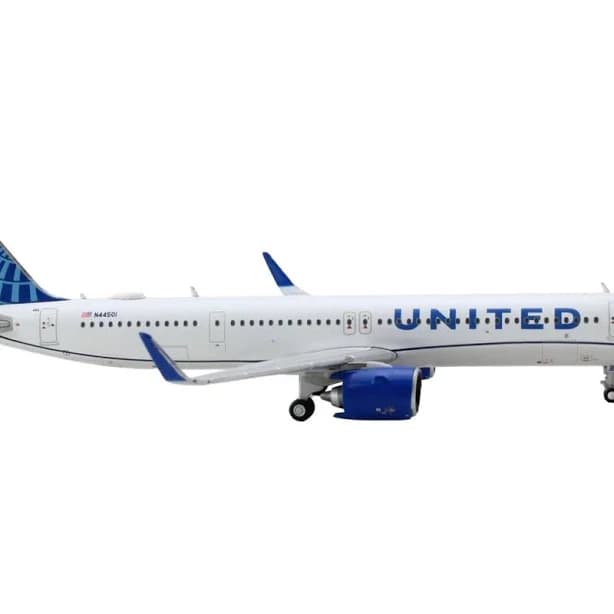 None. Airbus A321neo Commercial Aircraft "United Airlines" White With Blue Tail 1/400 - New Toys & Collectibles | Size: s