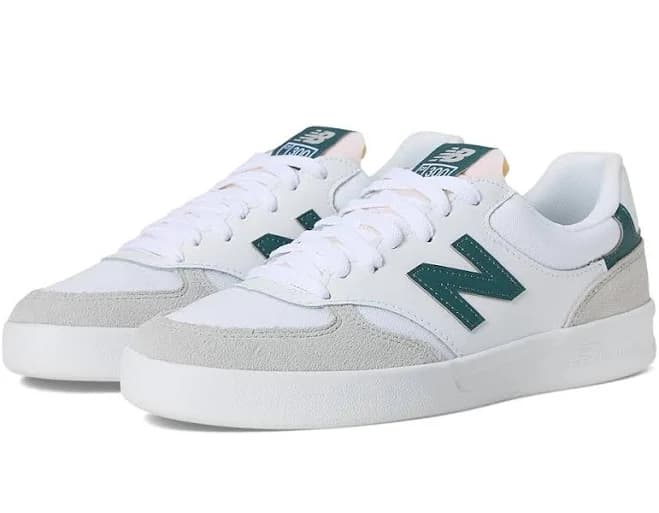 New Balance s Court
