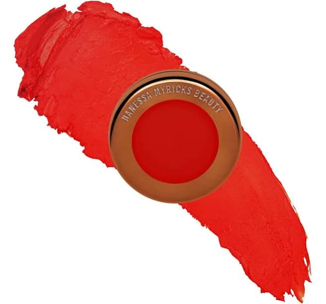 Danessa Myricks Beauty Yummy Skin Blurring Balm Powder