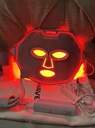 Solawave Wrinkle Retreat Red Light Therapy Face Mask - NEW And SEALED