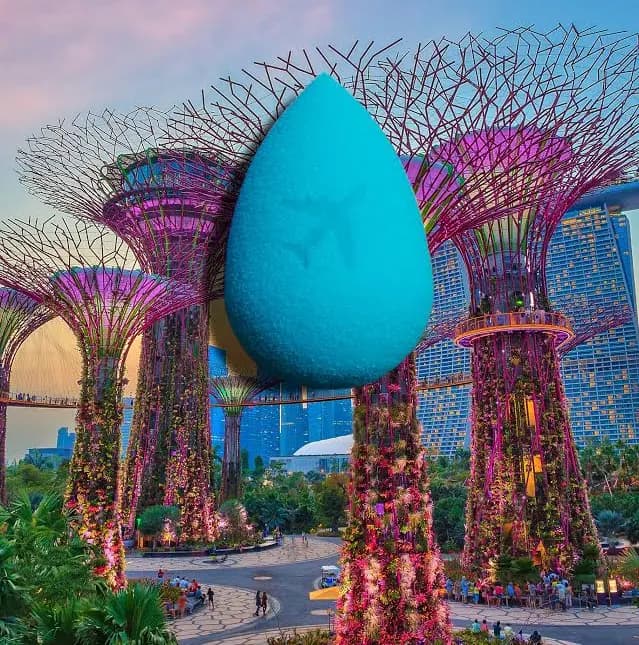 Beautyblender Singapore Limited Edition Makeup Sponge