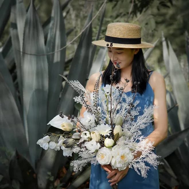 Elegant Faux Flower Bouquet | Luxurious Floral Arrangement for Wedding, Home, and Boho Décor SKU-01 White / Free Shipping By Air Express (7-12 Days)