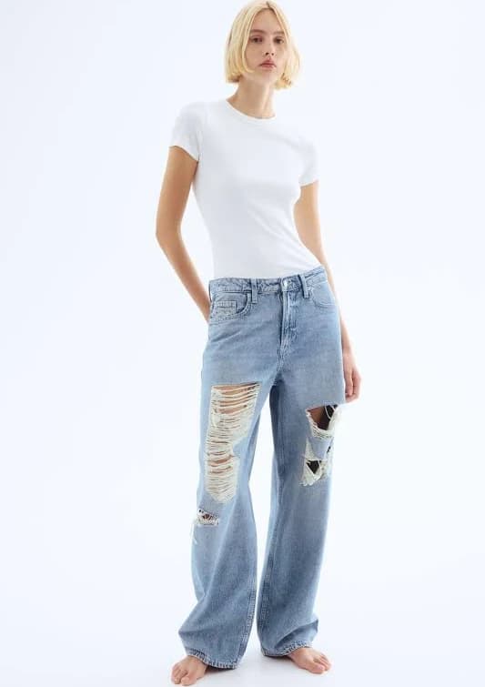 H&M Ladies High-Rise Wide-Leg Baggy Jeans