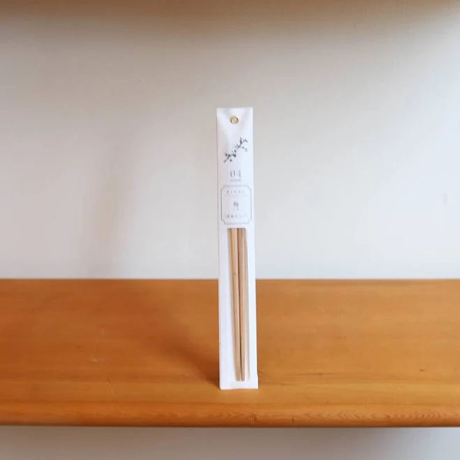 Counter-space Chopsticks