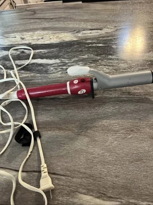 T3 Curling Iron 1.25 Pink Handle
