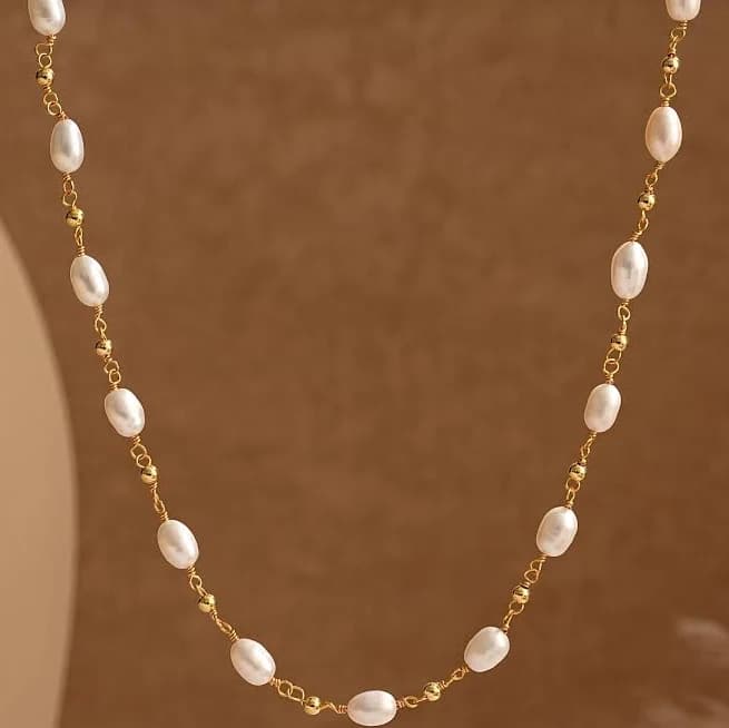 Natural Pearl Beaded Necklace