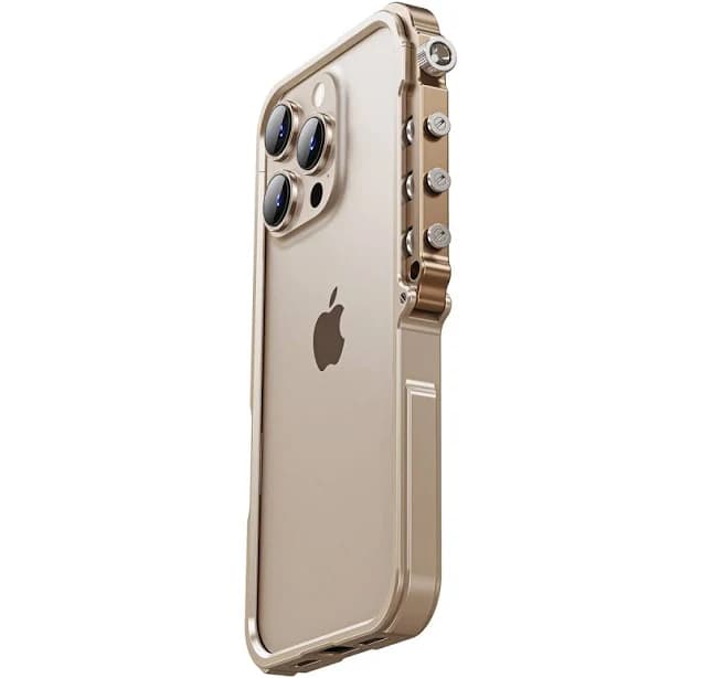 Luxury Aluminum Alloy Armor Frame Phone Case with 360° Shockproof Protection - iPhone 15 Pro Max (Gold)