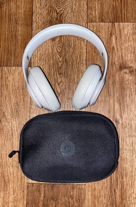 Beats Studio Pro Wireless Headphones