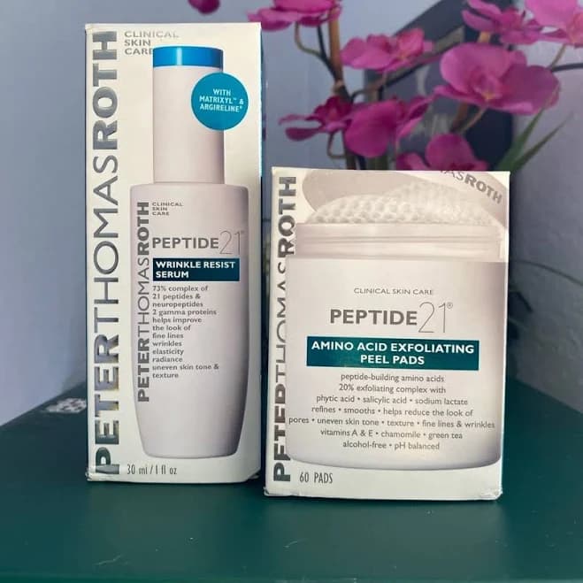 Peter Thomas Roth Peptide21 Serum & Exfoliating Peel Pads (2) - New Beauty | Color: Green