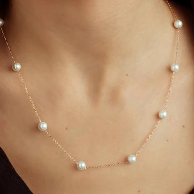 14K Gold Freshwater Pearl Dainty Necklace