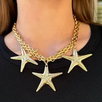 Zarina Gold Starfish Pendant Necklace