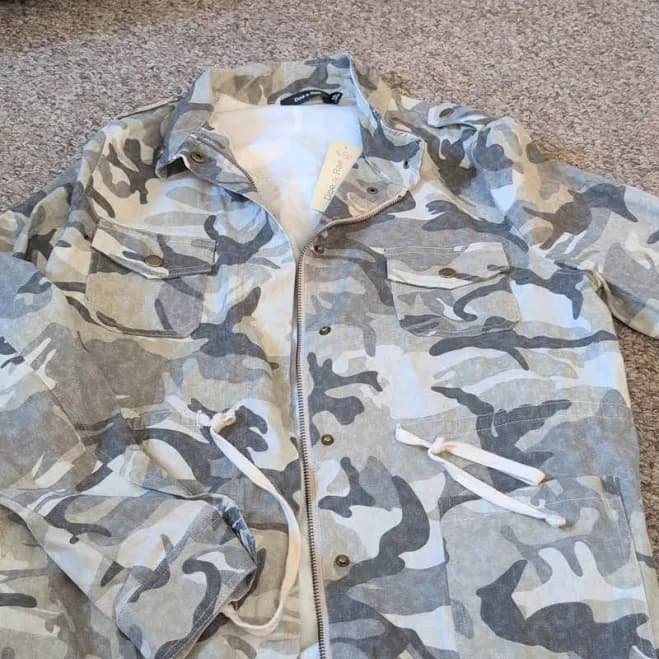 Doe & Rae Camouflage Jacket