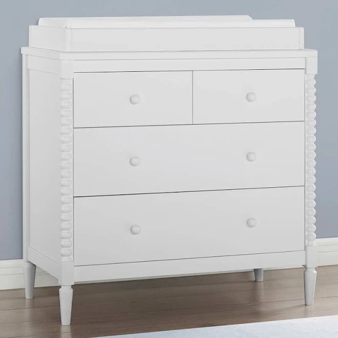 Delta Children Saint 4 Drawer Dresser