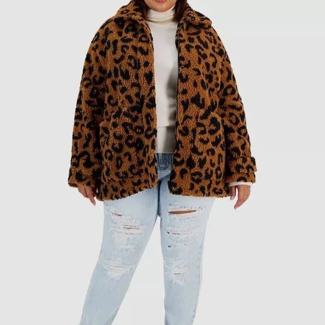 Coffeeshop Plus Size Rustic Leopard Fleece Coat