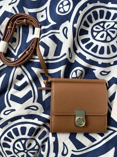 Polène Numéro Sept Crossbody Wallet In Camel
