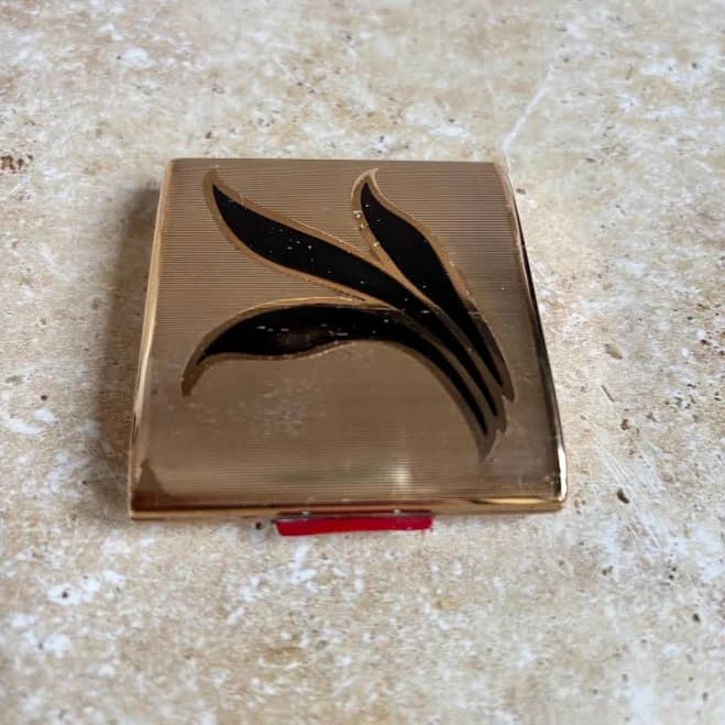Vintage Yardley square powder compact