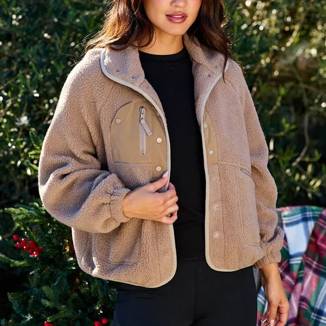 Magnolia Boutique Women's Boho Chic Sherpa Button Down Jacket