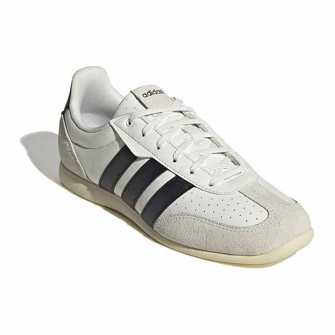 adidas Women's Barreda Lo Sneakers
