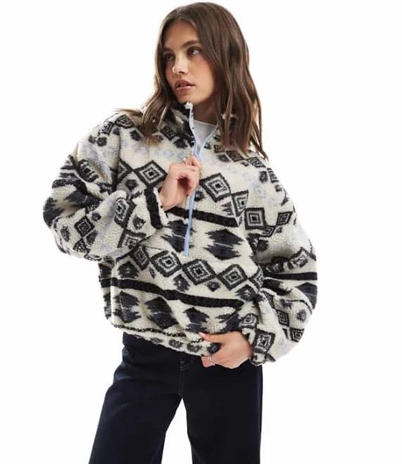 ONLY teddy fleece in beige geometric print-Neutral