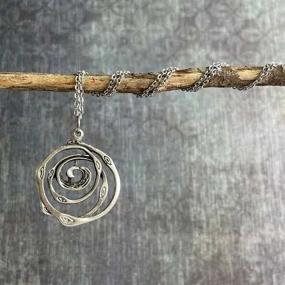 Boho Swirl Pendant Silver Necklace